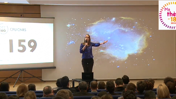 Madeline Vauthier en pleine présentation Ma Thèse en 180 secondes