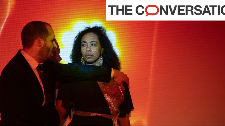 Caroline, chanteuse lyrique, interprète Carmen. Fourni par l'auteur